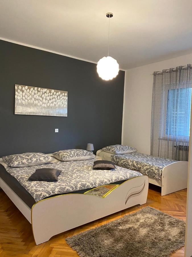 Apartment Viki Lozovac Eksteriør bilde