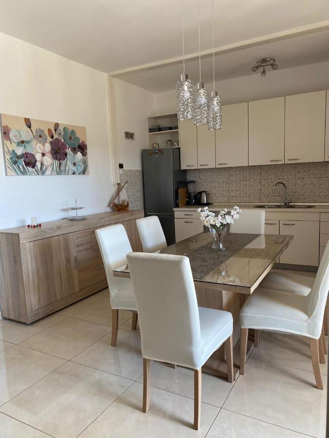 Apartment Viki Lozovac Eksteriør bilde